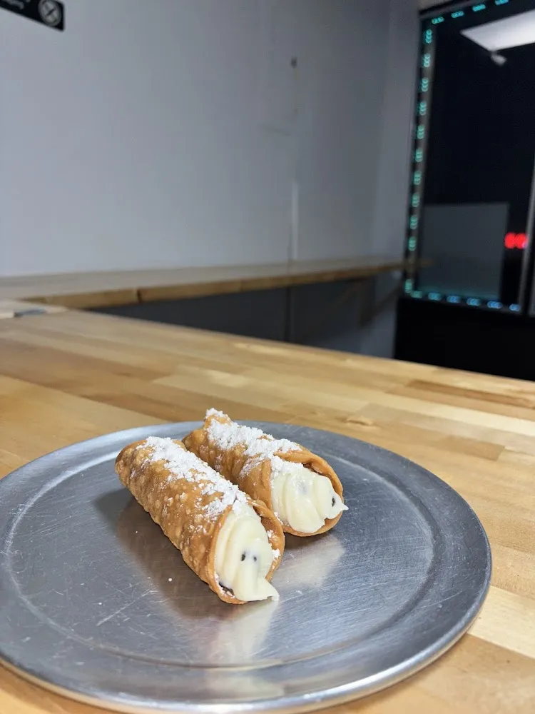 Cannoli