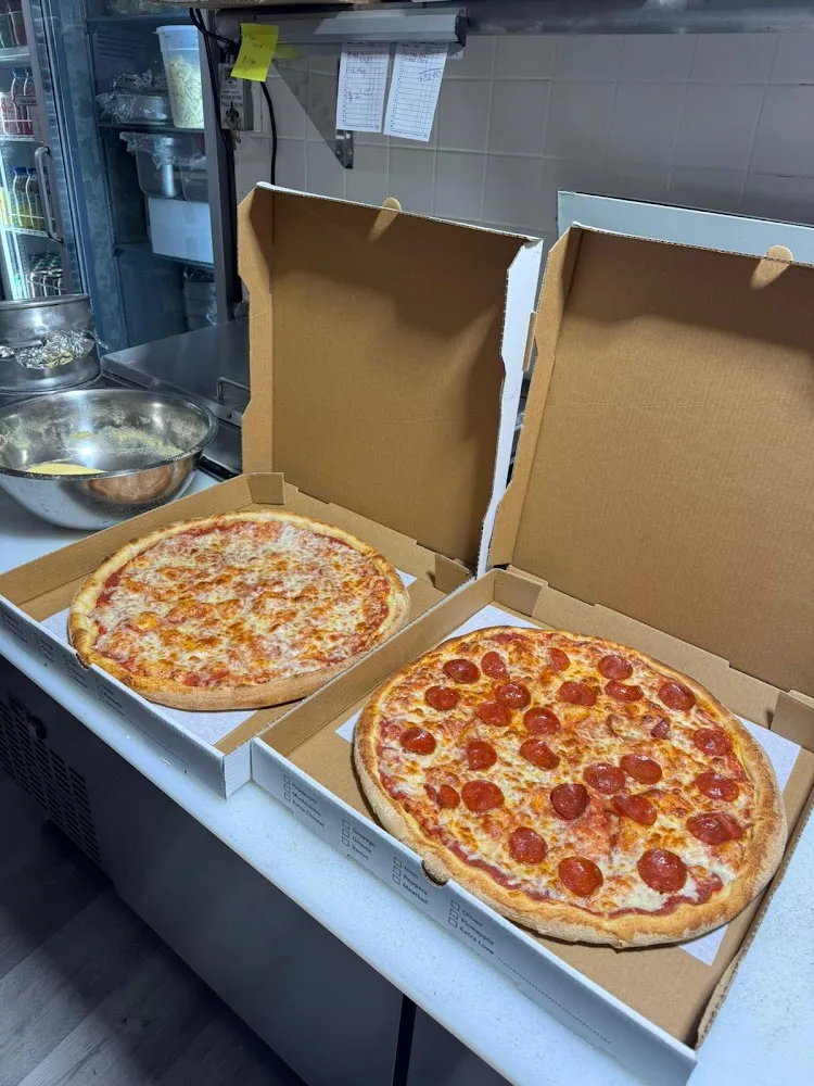 Pepperoni Pizza